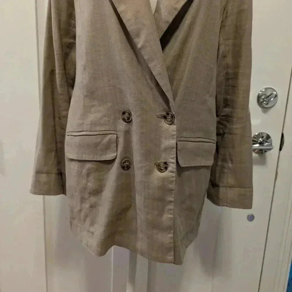 Evereve Tan Linen Double Breasted Jacket, Size M - Picture 3 of 6